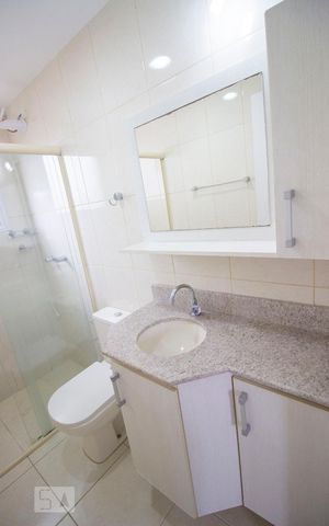 Apartamento à venda com 79m², 3 quartos e 2 vagasBanheiro da Suíte