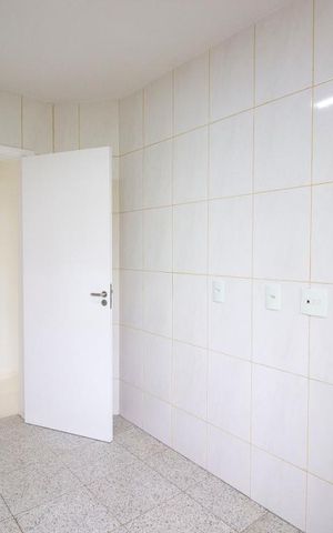 Apartamento à venda com 79m², 3 quartos e 2 vagasCozinha