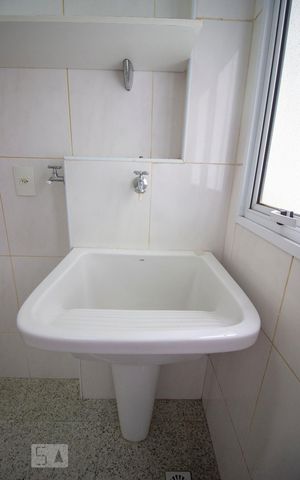 Apartamento à venda com 79m², 3 quartos e 2 vagasÁrea de Serviço