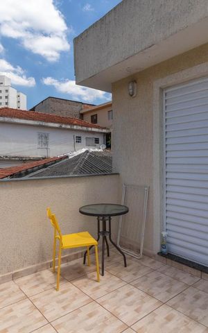 Casa à venda com 130m², 3 quartos e 2 vagasVaranda do Quarto 1