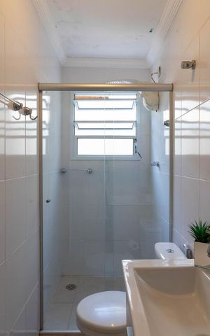 Casa à venda com 130m², 3 quartos e 2 vagasBanheiro 2