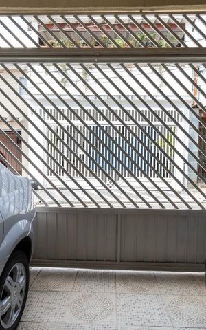 Casa à venda com 130m², 3 quartos e 2 vagasGaragem
