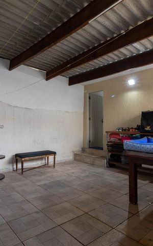 Casa à venda com 130m², 3 quartos e 2 vagasÁrae de Lazer e Serviço