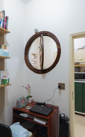 Apartamento à venda com 90m², 2 quartos e 1 vagaEscritório