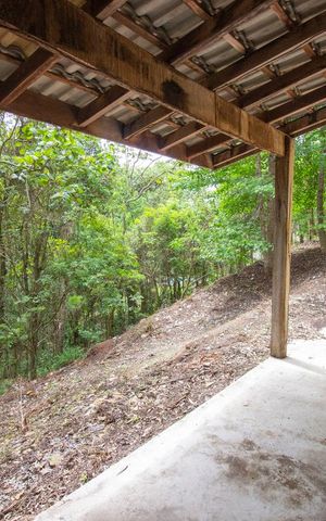 Casa de condomínio à venda com 700m², 4 quartos e 4 vagasvaranda