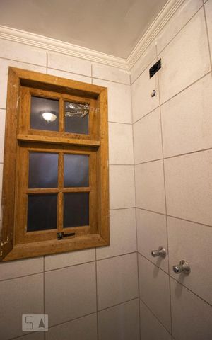 Casa de condomínio à venda com 700m², 4 quartos e 4 vagasBanheiro Social