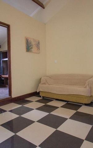 Casa de condomínio à venda com 700m², 4 quartos e 4 vagasSala de Estar