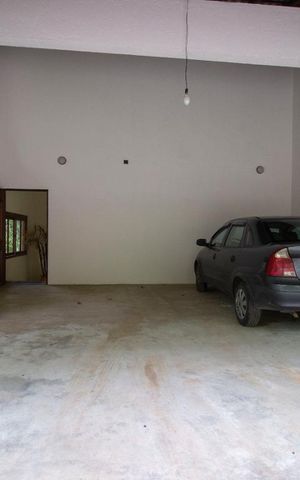 Casa de condomínio à venda com 700m², 4 quartos e 4 vagasGaragem