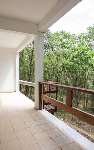 Casa de condomínio à venda com 700m², 4 quartos e 4 vagasvaranda