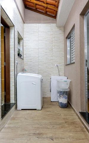 Casa para alugar com 160m², 5 quartos e 3 vagas Casa para alugar com 160m², 5 quartos e 3 vagasÁrea de Serviço
