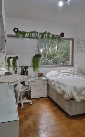 Apartamento à venda com 227m², 4 quartos e 2 vagasSuíte 2