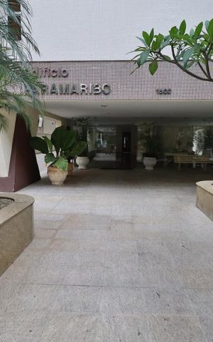 Apartamento à venda com 227m², 4 quartos e 2 vagasEntrada