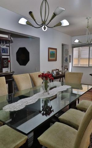 Apartamento à venda com 227m², 4 quartos e 2 vagasSala de Jantar