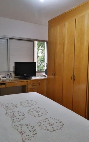 Apartamento à venda com 227m², 4 quartos e 2 vagasQuarto