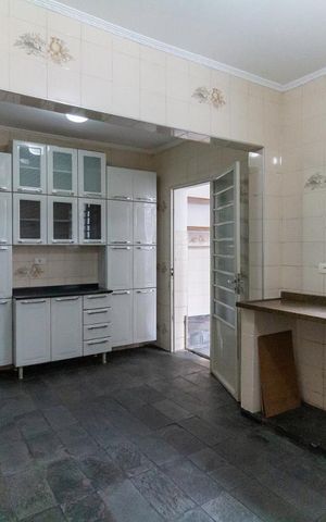Casa para alugar com 120m², 3 quartos e sem vagaCozinha