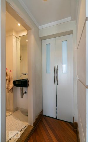 Apartamento para alugar com 104m², 3 quartos e 3 vagasLavabo / Corredor