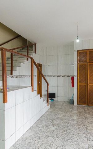 Casa à venda com 510m², 10 quartos e 6 vagas Casa à venda com 510m², 10 quartos e 6 vagasSala/Cozinha
