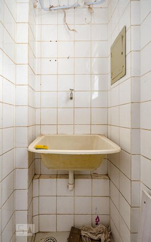 Apartamento à venda com 70m², 3 quartos e 1 vagaÁrea de Serviço