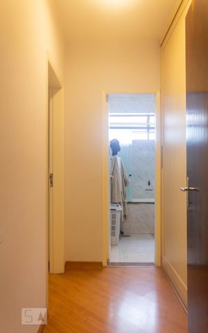 Casa à venda com 247m², 3 quartos e 4 vagas Casa à venda com 247m², 3 quartos e 4 vagasSuíte 1