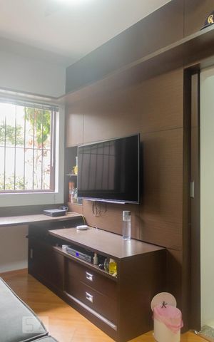 Casa à venda com 247m², 3 quartos e 4 vagas Casa à venda com 247m², 3 quartos e 4 vagasSuíte 3