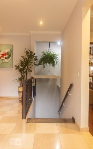 Casa à venda com 247m², 3 quartos e 4 vagas Casa à venda com 247m², 3 quartos e 4 vagasHall de Entrada