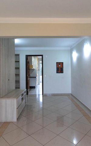 Apartamento à venda com 86m², 2 quartos e 2 vagasSala