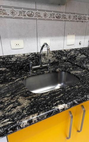 Apartamento à venda com 86m², 2 quartos e 2 vagasCozinha - Pia