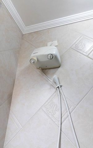 Apartamento à venda com 86m², 2 quartos e 2 vagasBanheiro 2 - Chuveiro Elétrico