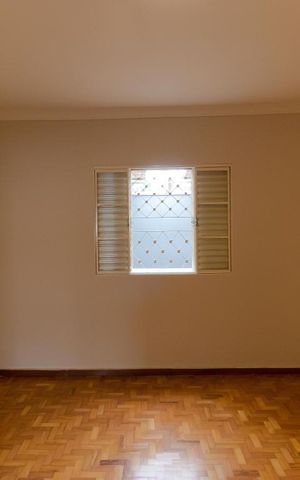 Casa à venda com 200m², 3 quartos e 2 vagasQuarto 01
