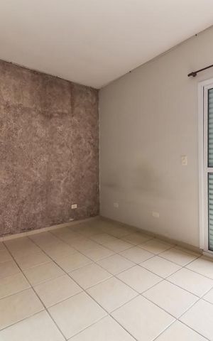 Casa à venda com 220m², 5 quartos e 3 vagas Casa à venda com 220m², 5 quartos e 3 vagasSuíte 2