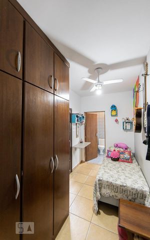 Casa à venda com 280m², 5 quartos e 2 vagas Casa à venda com 280m², 5 quartos e 2 vagasSuite 2