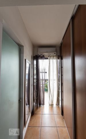 Casa à venda com 280m², 5 quartos e 2 vagas Casa à venda com 280m², 5 quartos e 2 vagasSuite 3