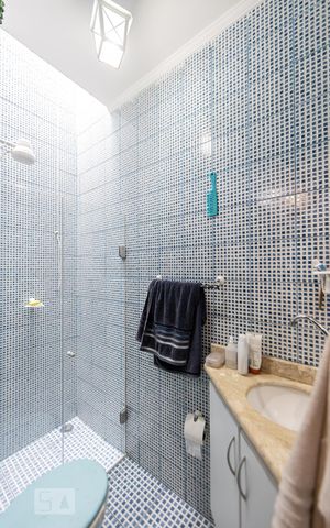 Casa à venda com 280m², 5 quartos e 2 vagas Casa à venda com 280m², 5 quartos e 2 vagasSuite 1