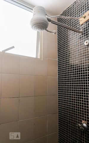 Apartamento à venda com 50m², 2 quartos e 1 vaga Apartamento à venda com 50m², 2 quartos e 1 vagaBanheiro