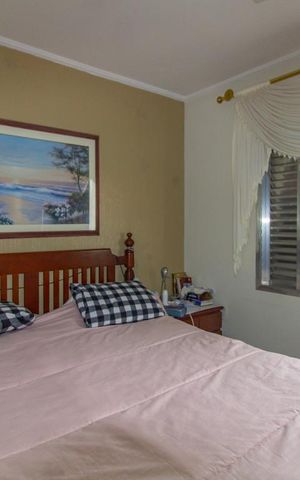 Casa à venda com 380m², 3 quartos e 5 vagas Casa à venda com 380m², 3 quartos e 5 vagasQuarto 3 - Suíte