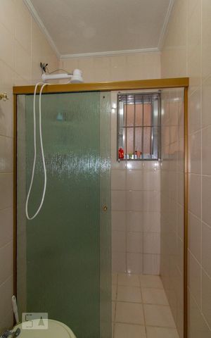Casa à venda com 380m², 3 quartos e 5 vagas Casa à venda com 380m², 3 quartos e 5 vagasBanheiro Quarto 2 - Suíte