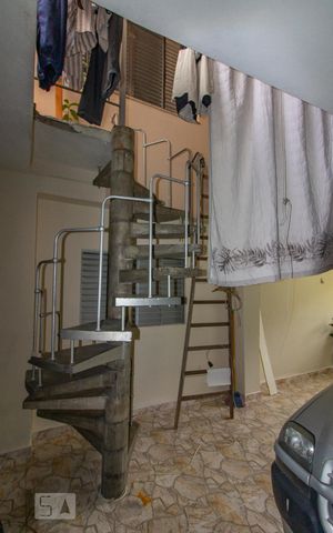 Casa à venda com 380m², 3 quartos e 5 vagas Casa à venda com 380m², 3 quartos e 5 vagasEdícula/Garagem