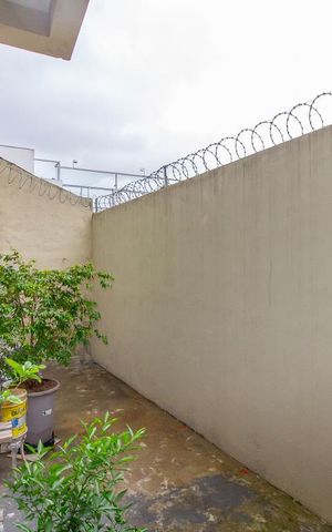 Casa à venda com 380m², 3 quartos e 5 vagas Casa à venda com 380m², 3 quartos e 5 vagasQuintal