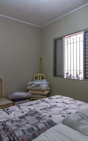 Casa à venda com 380m², 3 quartos e 5 vagas Casa à venda com 380m², 3 quartos e 5 vagasQuarto 1 - Suíte