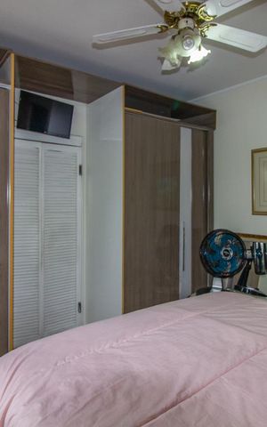 Casa à venda com 380m², 3 quartos e 5 vagas Casa à venda com 380m², 3 quartos e 5 vagasQuarto 3 - Suíte