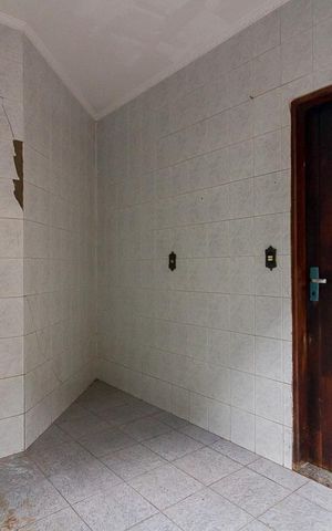Casa à venda com 254m², 3 quartos e 2 vagasÁrea de serviço