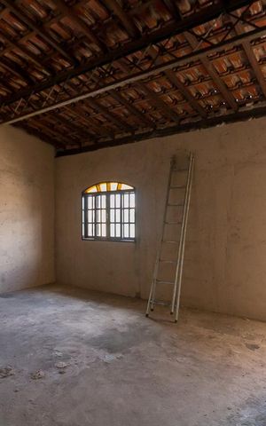 Casa à venda com 254m², 3 quartos e 2 vagasÁrea superior inacabada
