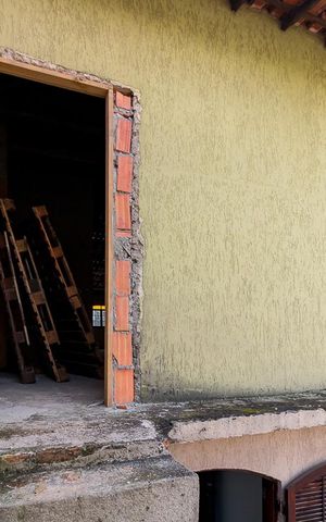 Casa à venda com 254m², 3 quartos e 2 vagasEntrada área superior