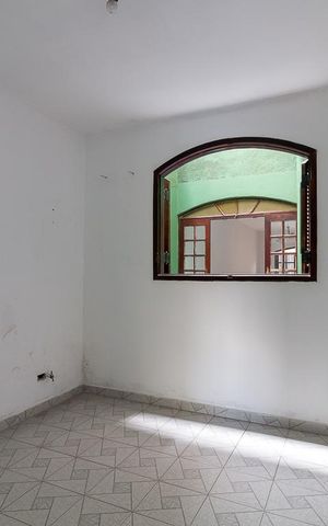 Casa à venda com 254m², 3 quartos e 2 vagasQuarto 1