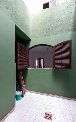 Casa à venda com 254m², 3 quartos e 2 vagasJardim de inverno