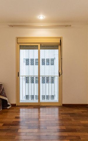 Apartamento à venda com 370m², 3 quartos e sem vaga Apartamento à venda com 370m², 3 quartos e sem vagaSuíte 1