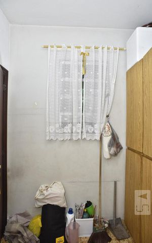 Casa de condomínio à venda com 450m², 4 quartos e 6 vagasDispensa