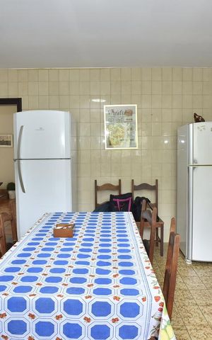 Casa de condomínio à venda com 450m², 4 quartos e 6 vagasCozinha