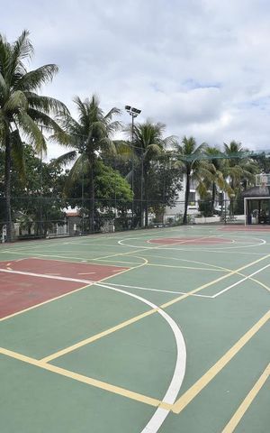 Casa de condomínio à venda com 450m², 4 quartos e 6 vagasQuadra Esportiva