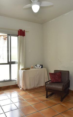 Casa de condomínio à venda com 450m², 4 quartos e 6 vagasQuarto 1